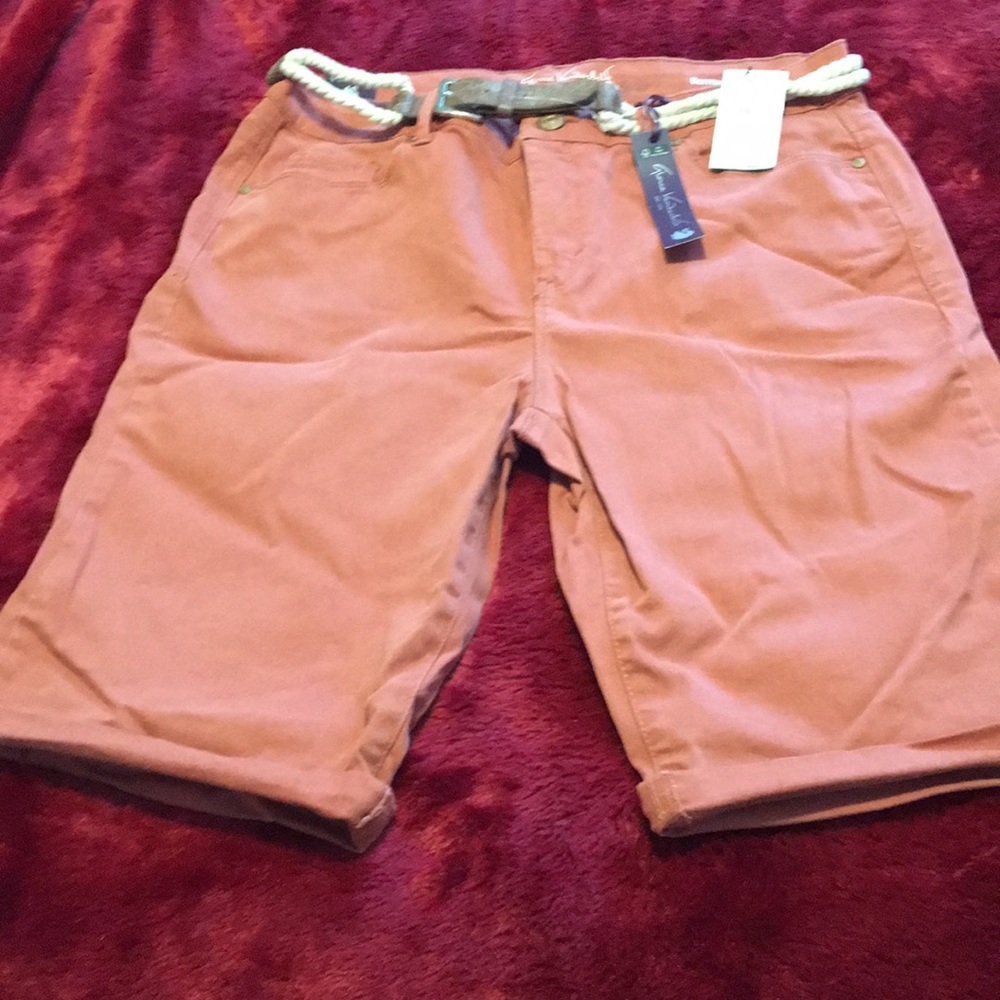 Gloria Vanderbilt Bermuda Shorts Size 10 NWT